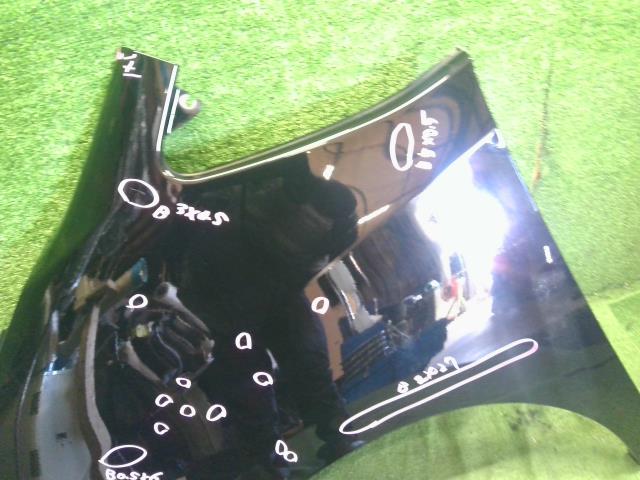 エスクァイア 左Ｆフェンダー DBA-ZRR80G 53812-28240