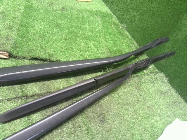 エスクァイア 外装部品 DBA-ZRR80G 85211-28211