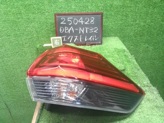 エクストレイル 右テールランプ DBA-NT32 26550-6FP0C
