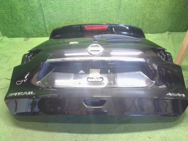 エクストレイル バックドアＡＳＳＹ DBA-NT32 9001A-6FR6D