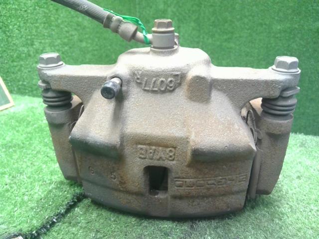 エクストレイル 右Ｆキャリパー DBA-NT32 41001-4BA0C