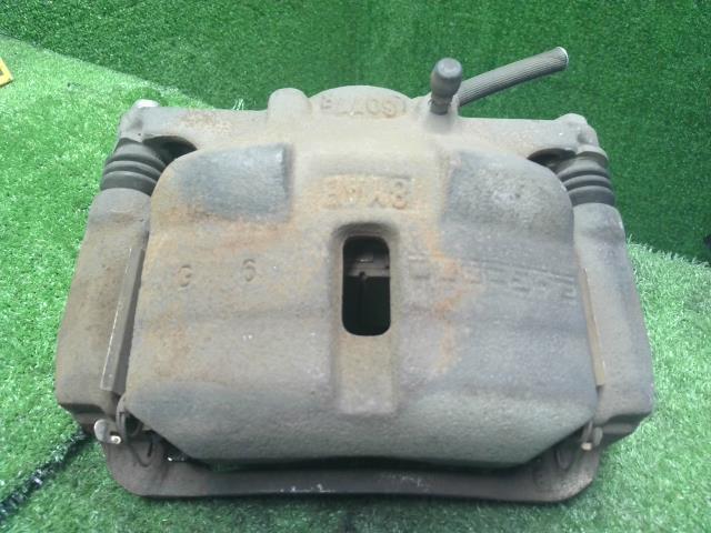 エクストレイル 左Ｆキャリパー DBA-NT32 41011-4BA0C