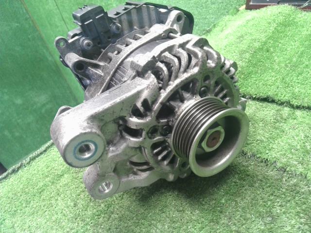 ハスラー オルタネーター DAA-MR41S 96100-85P12
