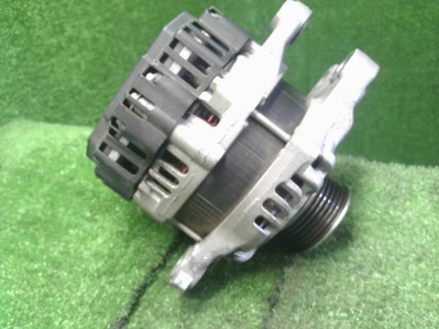ハスラー オルタネーター DAA-MR41S 96100-85P12