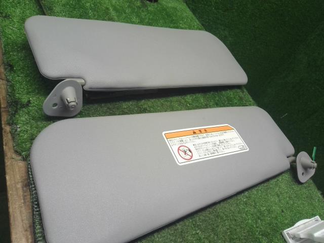 ミニキャブ サンバイザー GBD-U62V MR601348