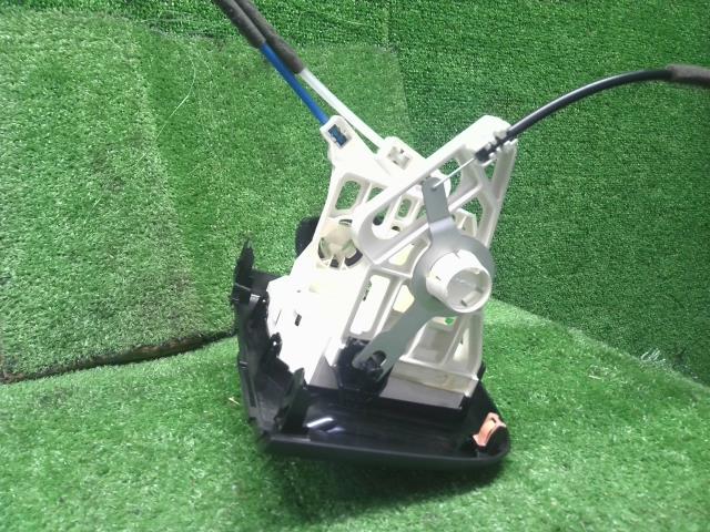 NV100クリッパー Ａ／Ｃスイッチパネル HBD-DR17V 27511-4A03H