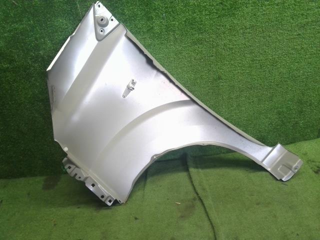 デイズ 右Ｆフェンダー 5BA-B43W 63100-7MA2J