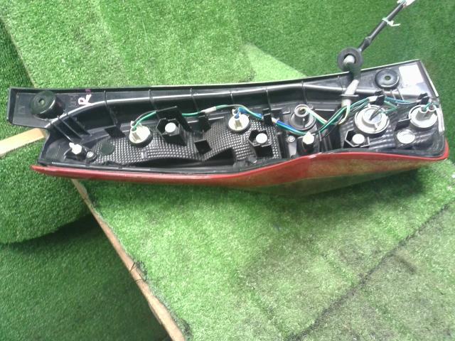 デイズ 右テールランプ 5BA-B43W 26550-7MA1A