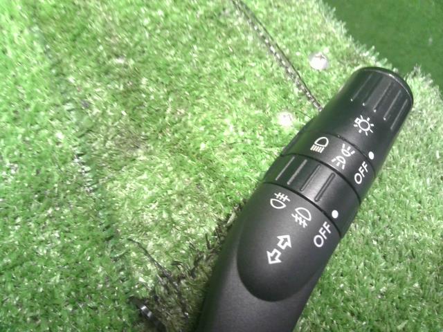 フォレスター ディマースイッチ DBA-SH5 83114AG011