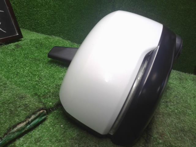 Ｎ－ＢＯＸ 右サイドミラー DBA-JF4 76208-TTA-J11