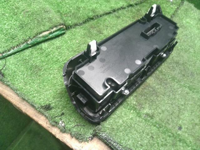 Ｎ－ＢＯＸ Ａ／Ｃスイッチパネル DBA-JF4 79601-TTB-J51ZB