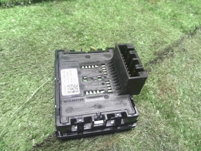 Ｎ－ＢＯＸ パワースライドスイッチ DBA-JF4 35385-TTA-J01