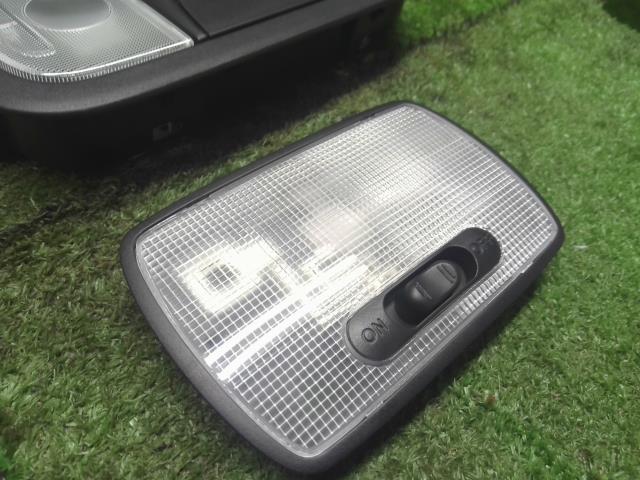 Ｎ－ＢＯＸ ルームランプ DBA-JF4 34254-TTA-J01ZA