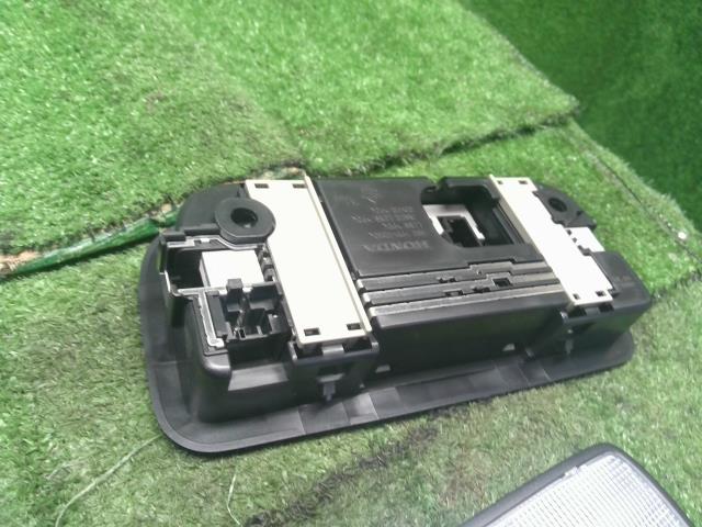 Ｎ－ＢＯＸ ルームランプ DBA-JF4 34254-TTA-J01ZA