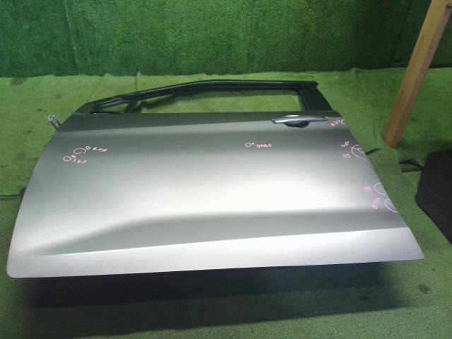 ｅＫクロス 左ＦドアＡＳＳＹ 5AA-B37W 5220AD55