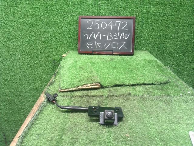 ｅＫクロス カメラ 5AA-B37W MQ714854