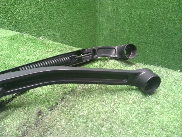 ｅＫクロス 外装部品 5AA-B37W MQ714930