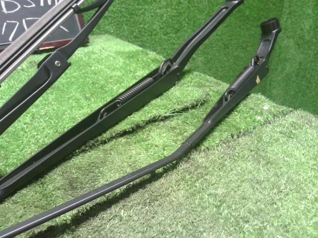 ｅＫクロス 外装部品 5AA-B37W MQ714930