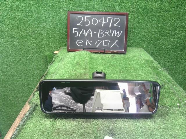 ｅＫクロス ルームミラー 5AA-B37W MQ716290