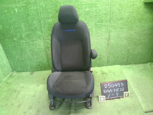 ノート ドライバーシート DAA-HE12
