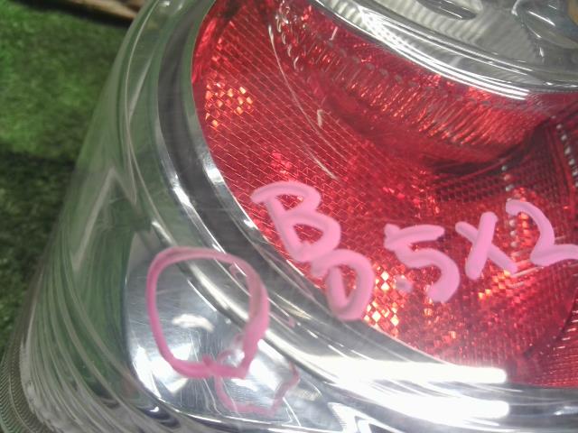 ミラココア 左テールランプ DBA-L685S 81560-B2480