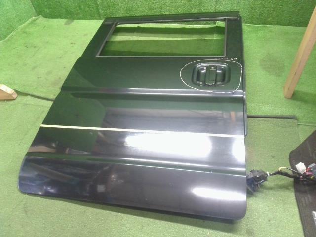 エブリィ 右ＲドアＡＳＳＹ ABA-DA17W 68501-64P20