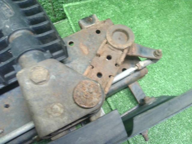 エブリィ 外装部品 ABA-DA17W 71610-68H02