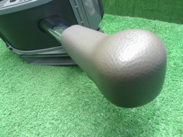 エブリィ シフトレバー ABA-DA17W 28100-64P30-BMF