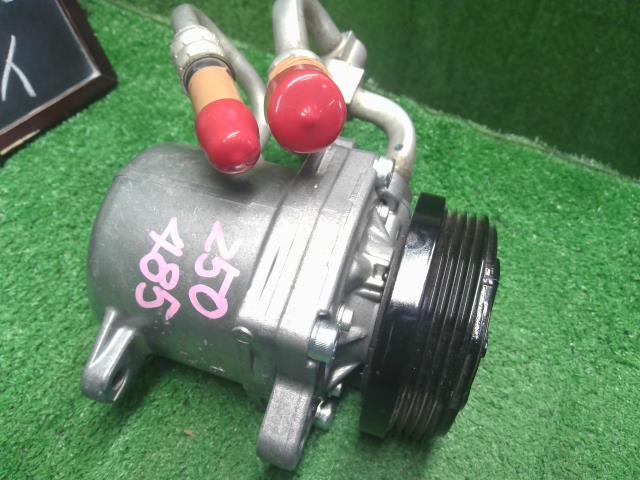 エブリィ Ａ／Ｃコンプレッサー ABA-DA17W 95200-64P00