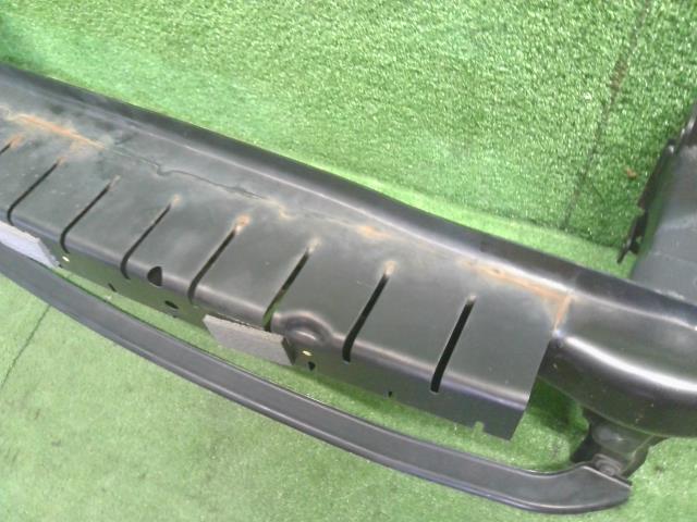 VW ポロ Ｆバンパーホースメント DBA-6RCBZ 6R0807109D
