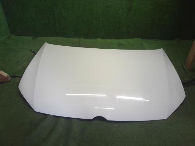 VW ポロ ボンネットフード DBA-6RCBZ 6R0823031G