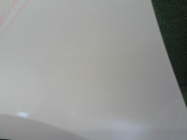 VW ポロ 左Ｆフェンダー DBA-6RCBZ 6R0821105J