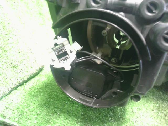 VW ポロ 左ヘッドランプＡＳＳＹ DBA-6RCBZ 6R2941007F