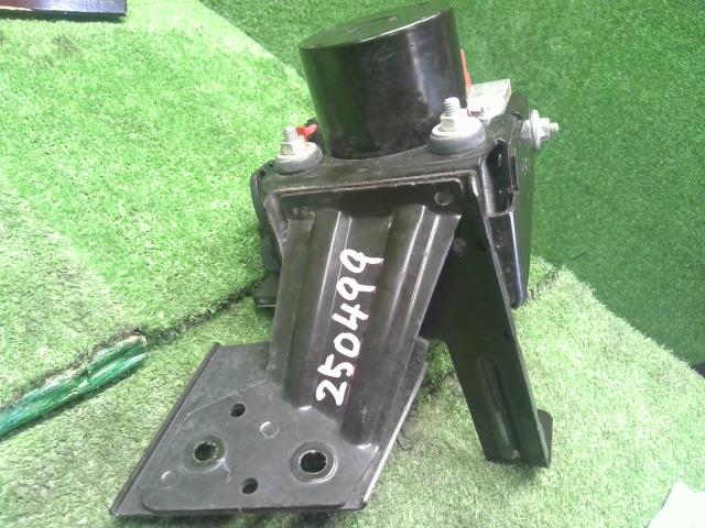 VW ポロ ＡＢＳアクチュエーター DBA-6RCBZ 6R0614517BA