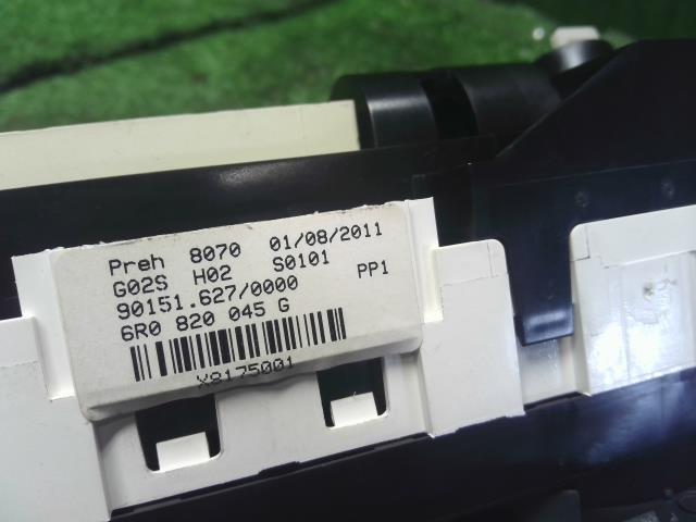 VW ポロ Ａ／Ｃスイッチパネル DBA-6RCBZ 6R0820045G