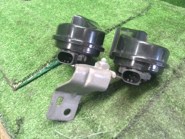 VW ポロ ホーン DBA-6RCBZ 6R0951221A