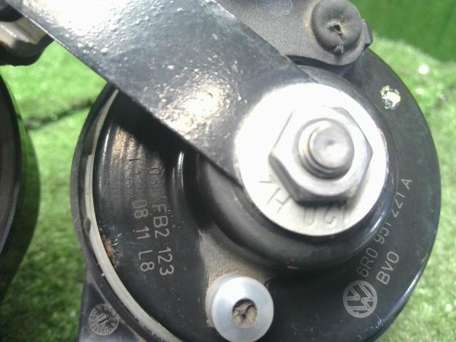 VW ポロ ホーン DBA-6RCBZ 6R0951221A