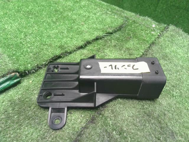 VW ポロ コントロールユニット DBA-6RCBZ 5J0 919 506