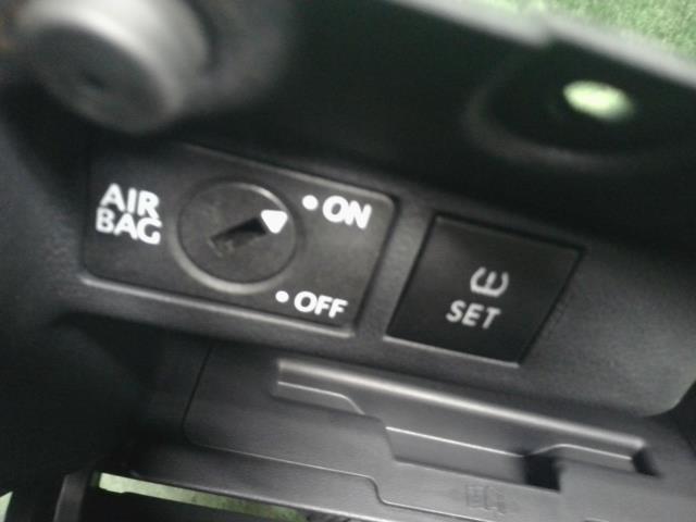 VW ポロ グローブＢＯＸ DBA-6RCBZ 6R2857101L