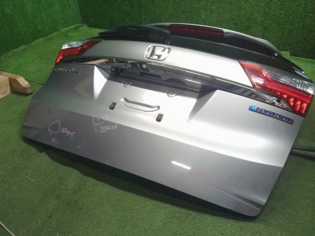 シャトル バックドアＡＳＳＹ DAA-GP8 68100-TD5-J00ZZ