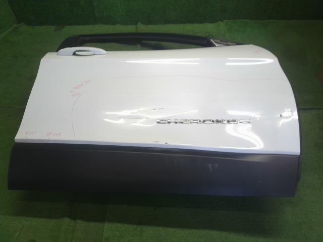 ジープ チェロキー 右ＦドアＡＳＳＹ ABA-KL24