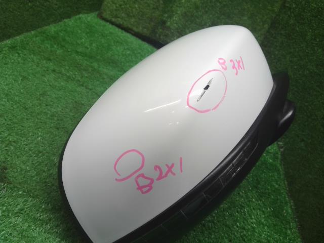 ジープ チェロキー 右サイドミラー ABA-KL24