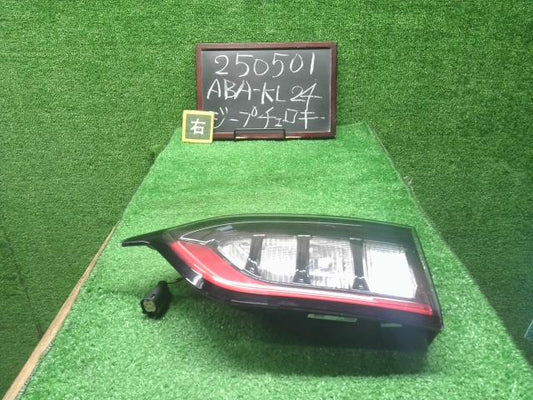 ジープ チェロキー 右テールランプ ABA-KL24