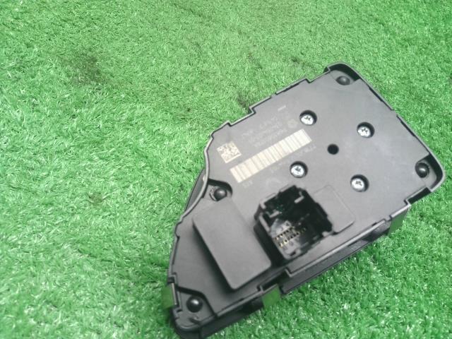 ジープ チェロキー スイッチ ABA-KL24