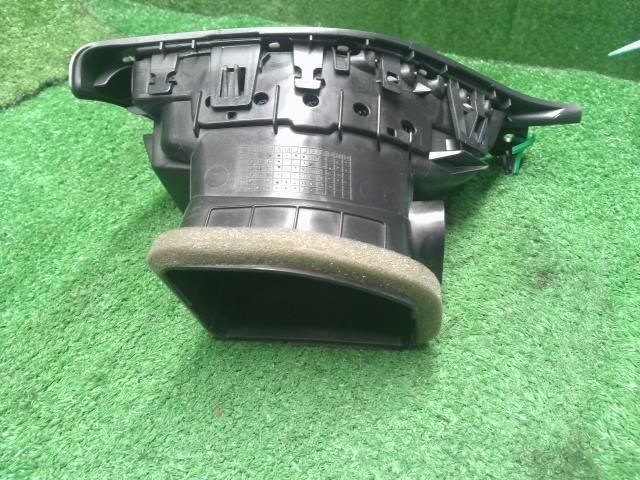 ジープ チェロキー 内装部品 ABA-KL24