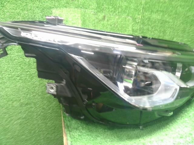 VW ゴルフヴァリアント 右ヘッドランプＡＳＳＹ 3AA-CDDLAV