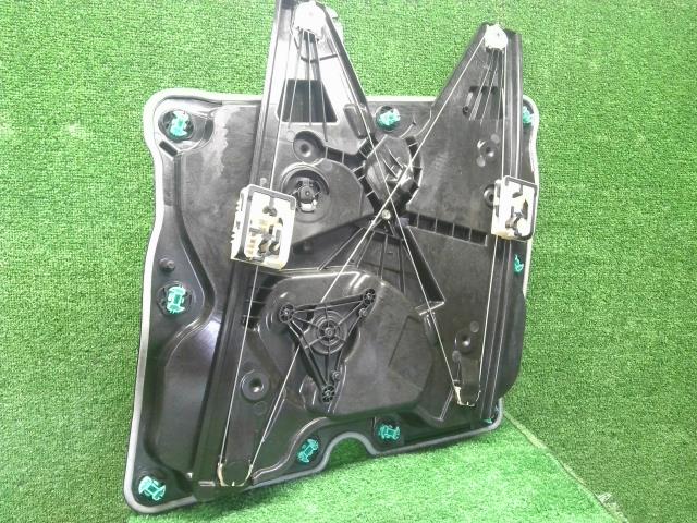 VW ゴルフヴァリアント 左Ｆドアレギュレータ・モーター 3AA-CDDLAV
