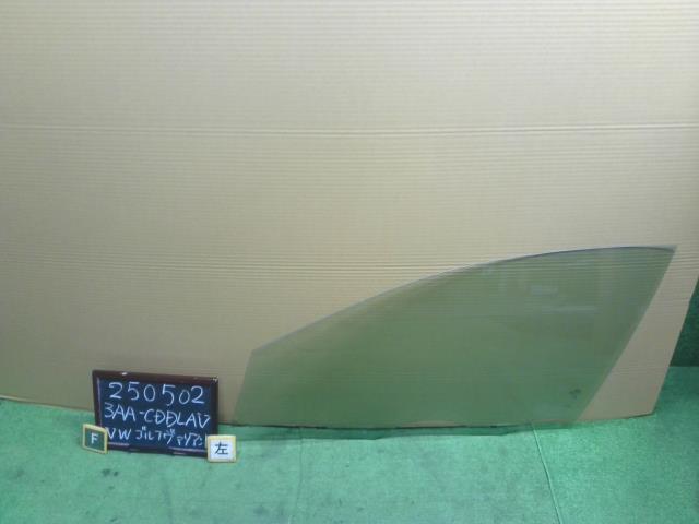 VW ゴルフヴァリアント 左Ｆドアガラス 3AA-CDDLAV