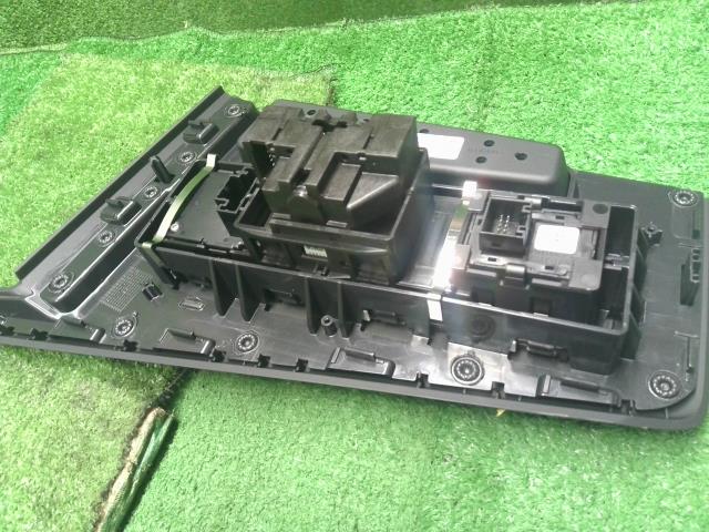 VW ゴルフヴァリアント シフトレバー 3AA-CDDLAV