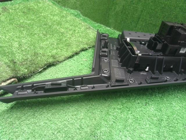 VW ゴルフヴァリアント シフトレバー 3AA-CDDLAV
